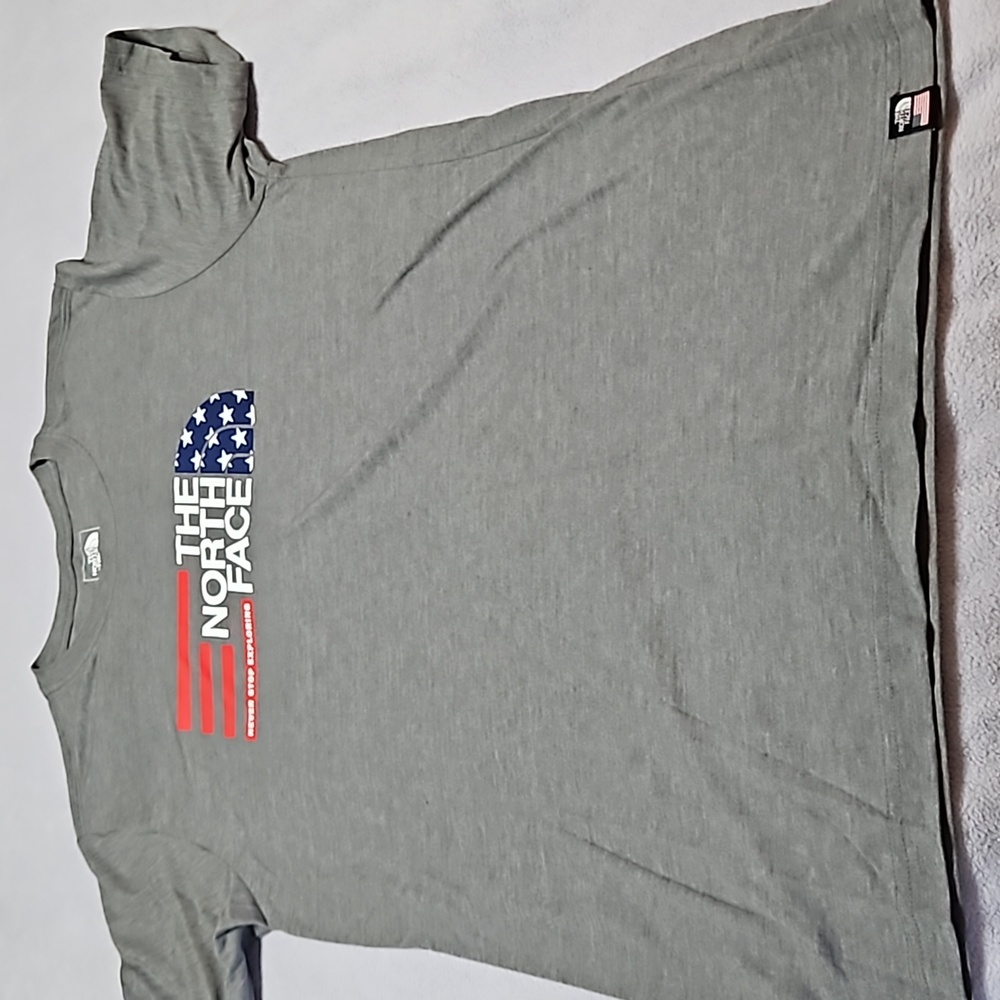 The north face tee